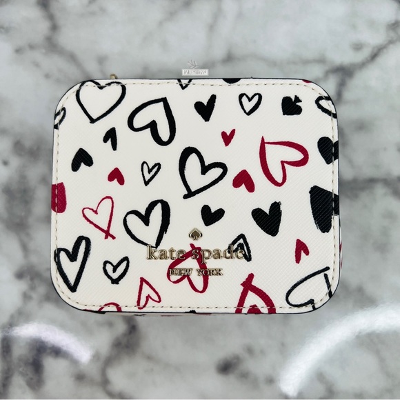 Kate Spade Scribble Heart Staci Boxed Jewelry Holder - Picture 2 of 12